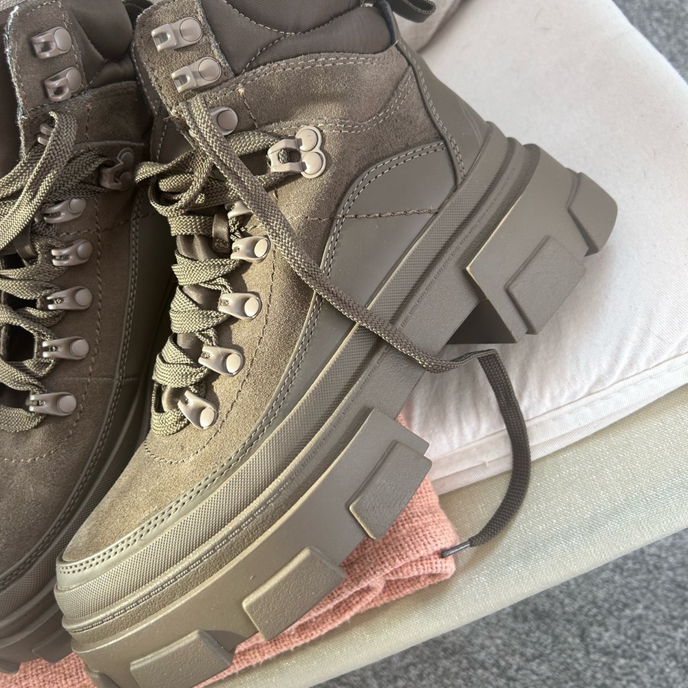 Zara combat boots
